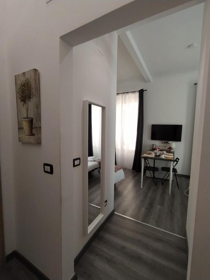 Domus Nikolai Hotel Bari Luaran gambar