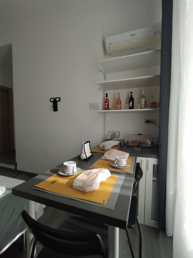 Domus Nikolai Hotel Bari Luaran gambar