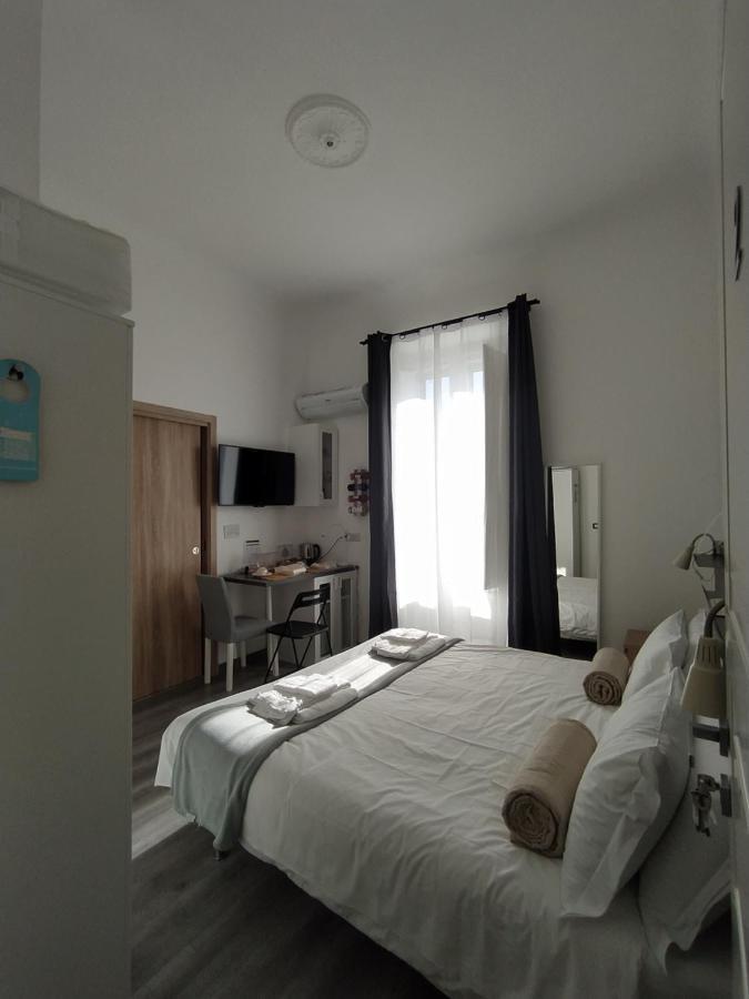 Domus Nikolai Hotel Bari Luaran gambar