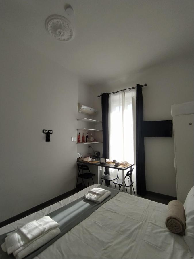 Domus Nikolai Hotel Bari Luaran gambar