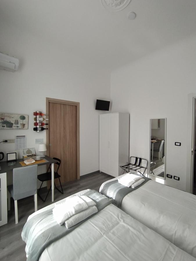 Domus Nikolai Hotel Bari Luaran gambar