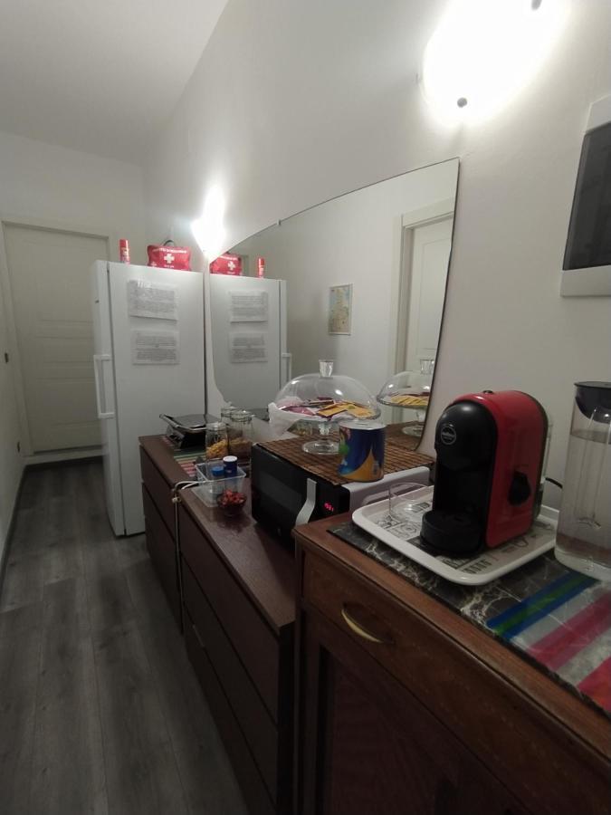 Domus Nikolai Hotel Bari Luaran gambar